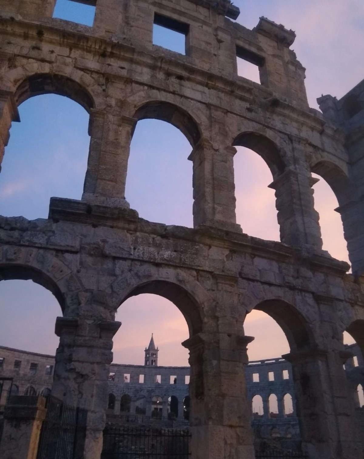 Colorita Studio بولا المظهر الخارجي الصورة